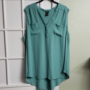 Sleeveless blouse